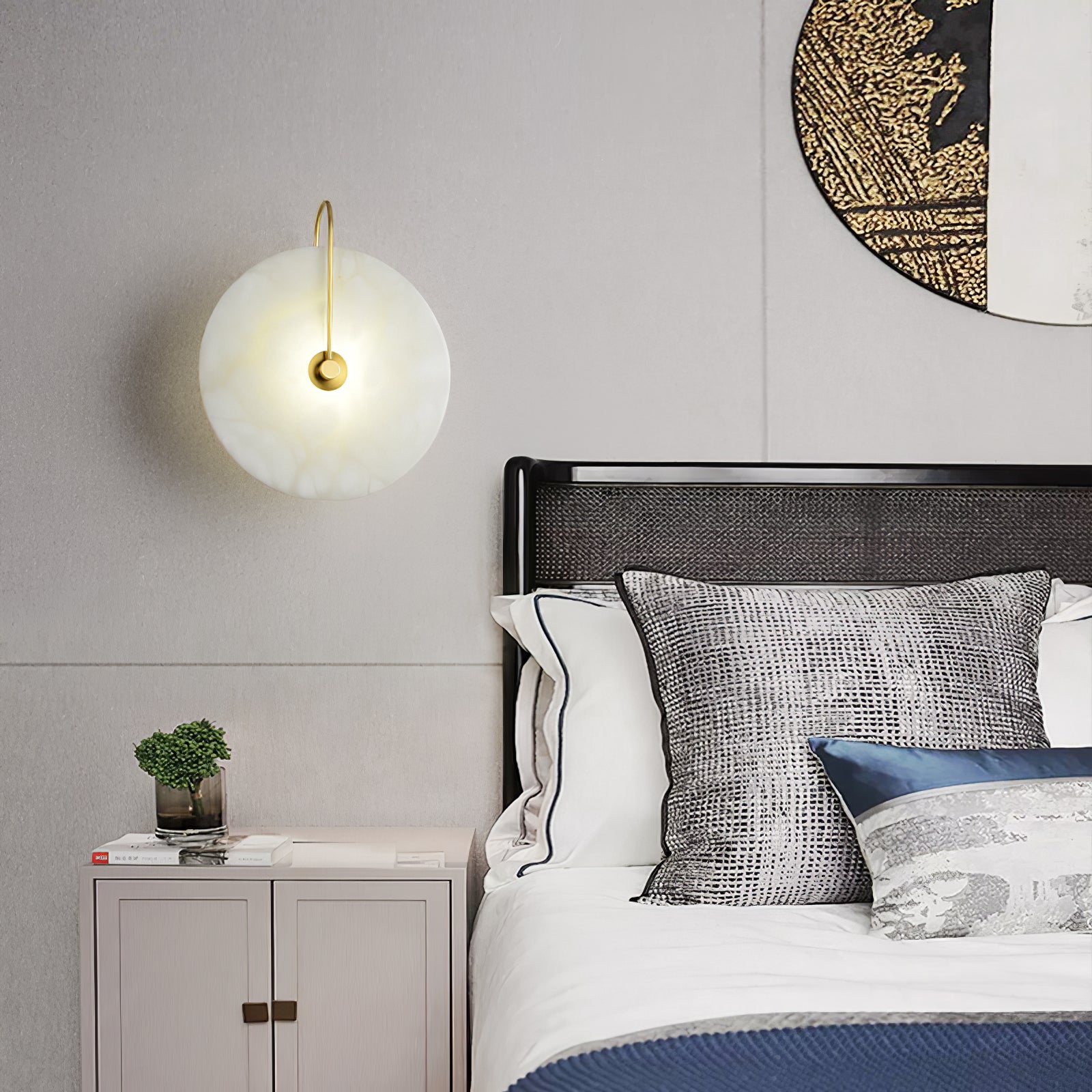 Alabaster_LED_Wall_Lamp-_5.jpg