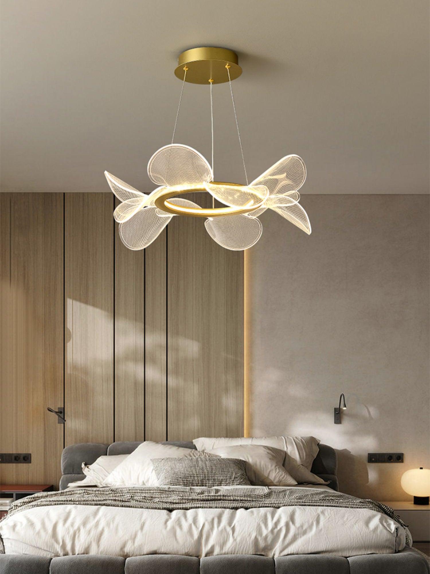 Bain_Flying_Flowers_Chandelier_16.jpg