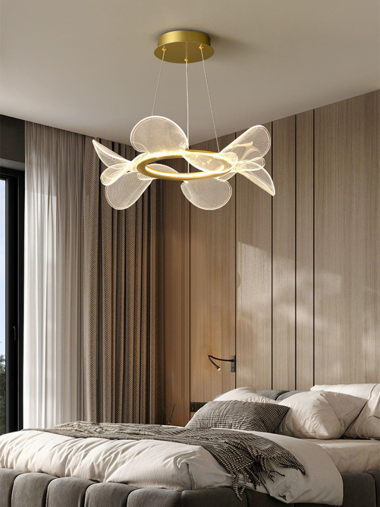 Bain_Flying_Flowers_Chandelier_28.jpg