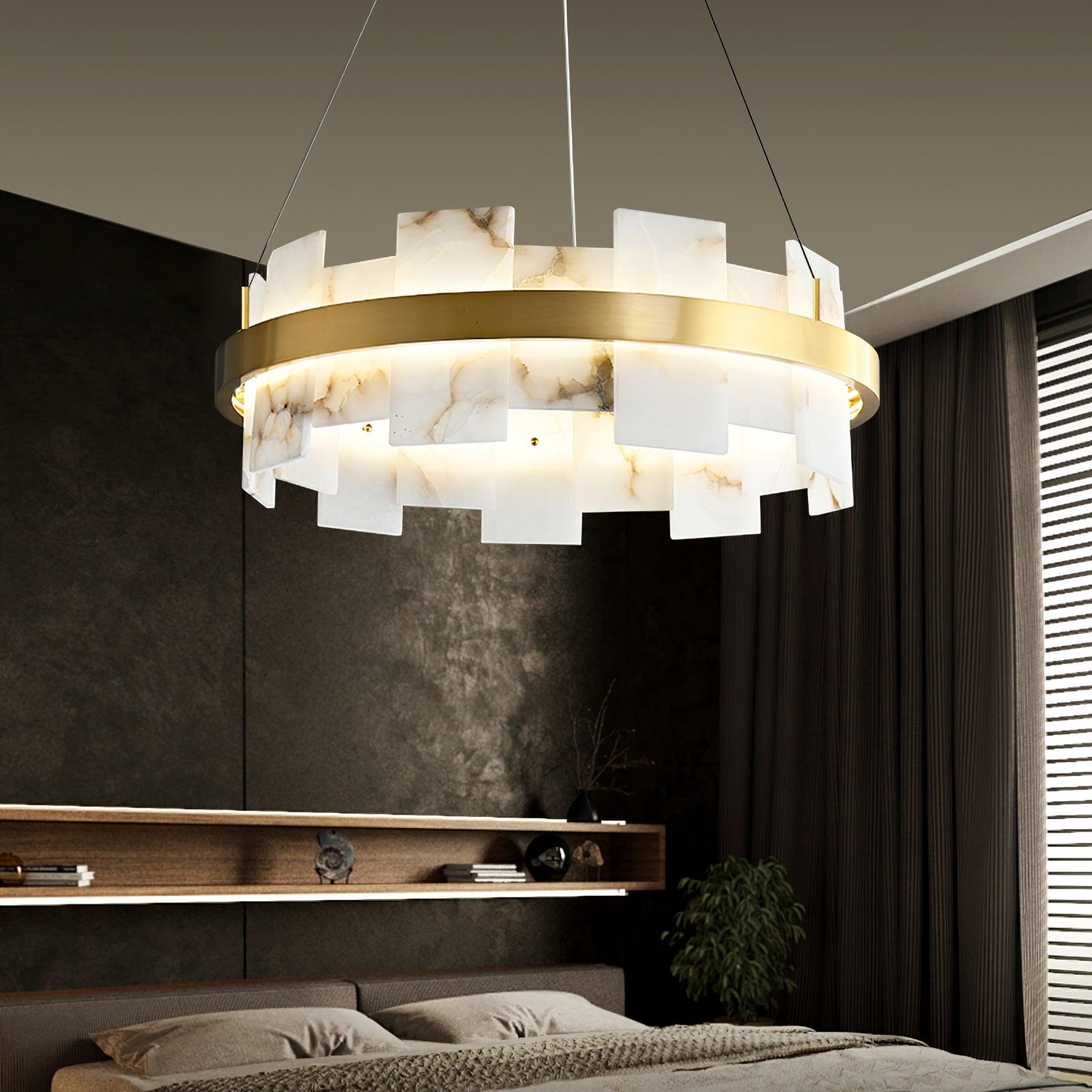 Chandelier_10.jpg
