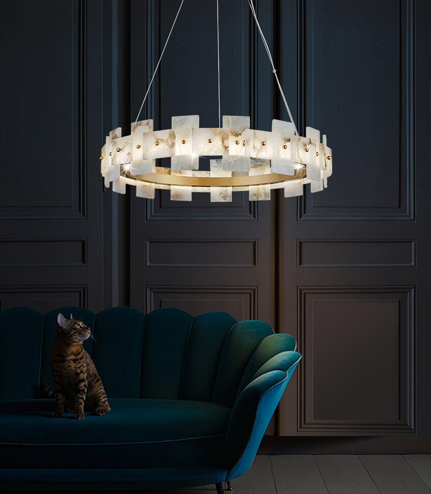 Chandelier_14.jpg