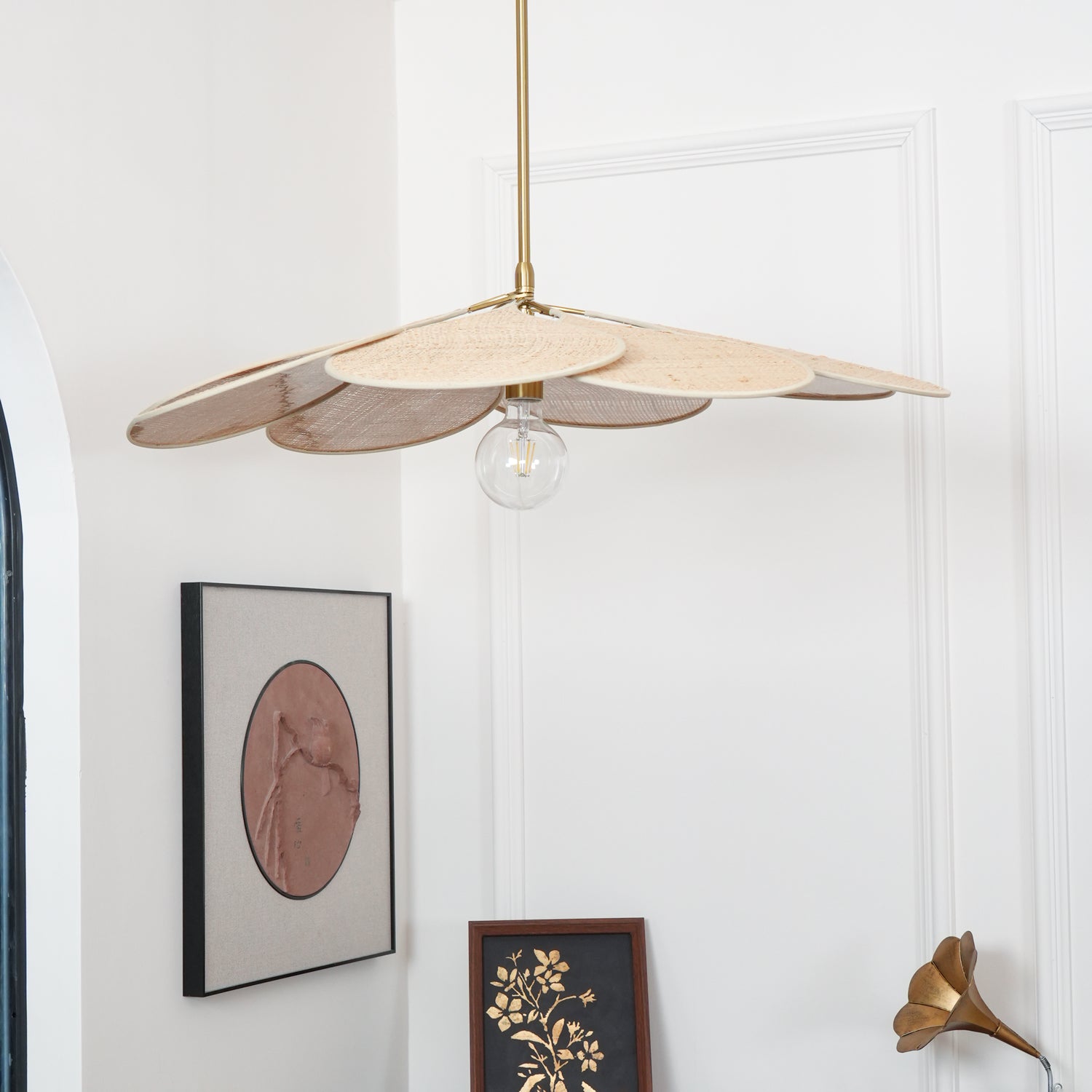 Petals_Bloom_Pendant_Lamp__2.jpg