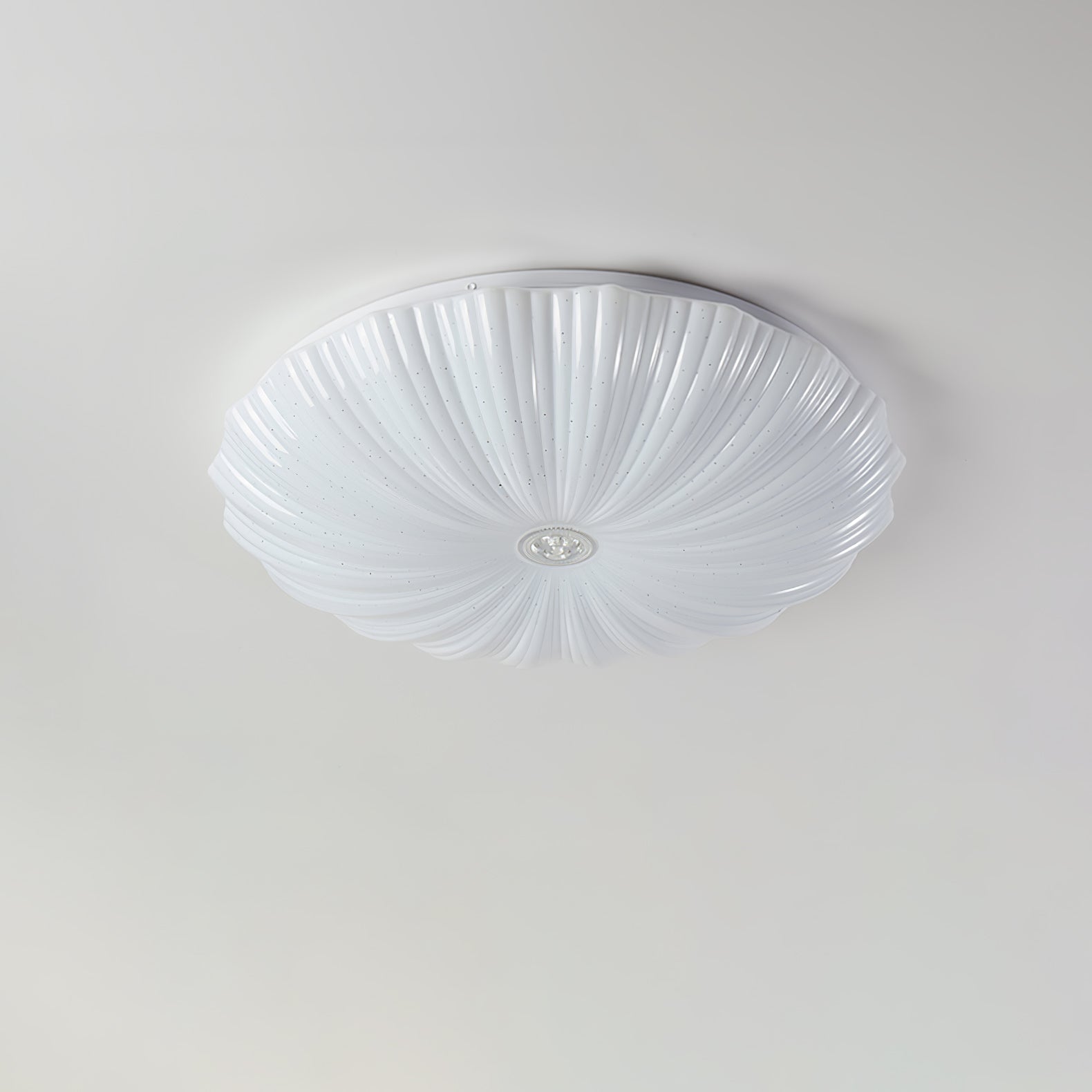 Shell_Acrylic_Round_Ceiling_Lamp__4.jpg